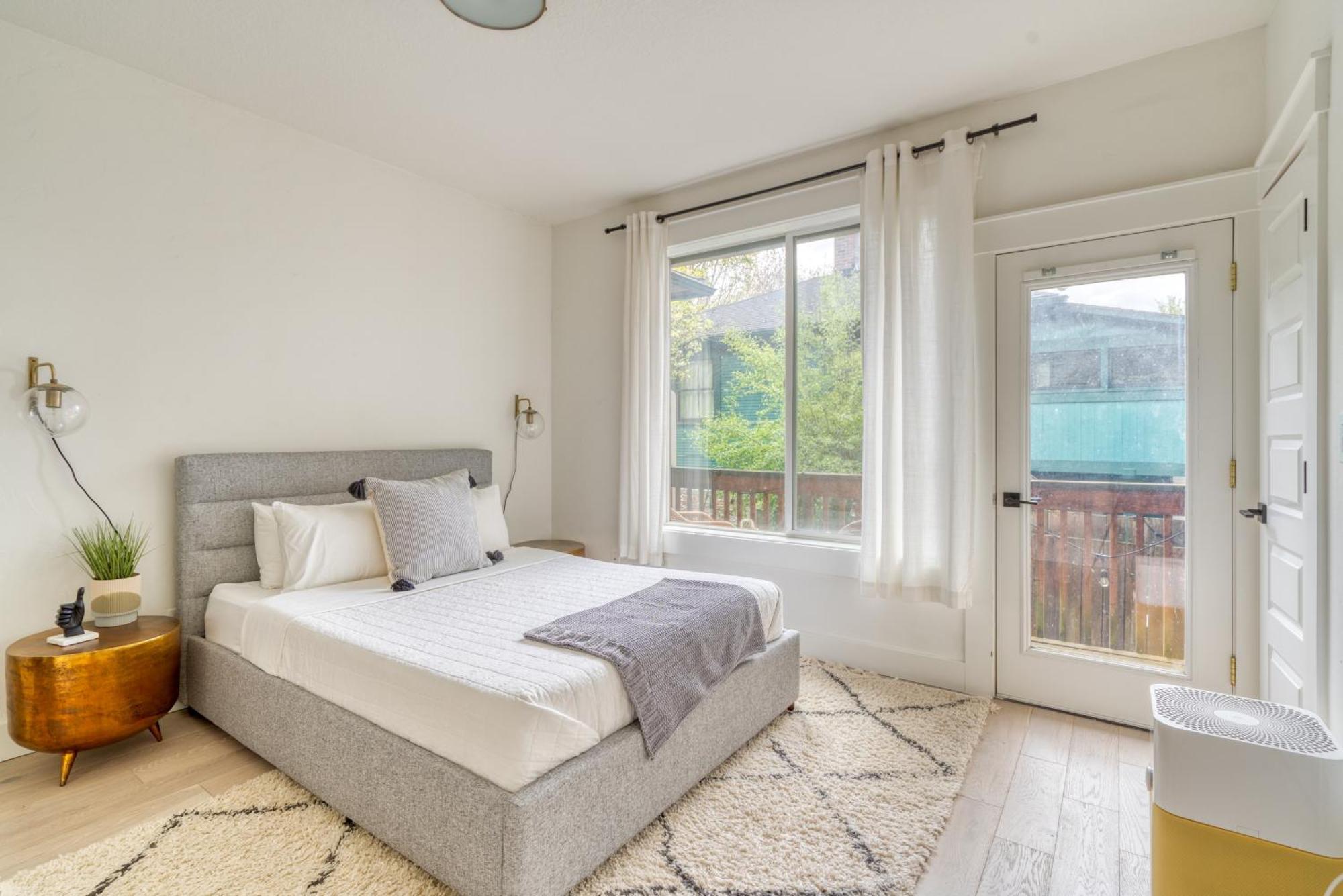 Stay Portland - Perfect Portland Farmhouse Loft - Breweries & Bars エクステリア 写真