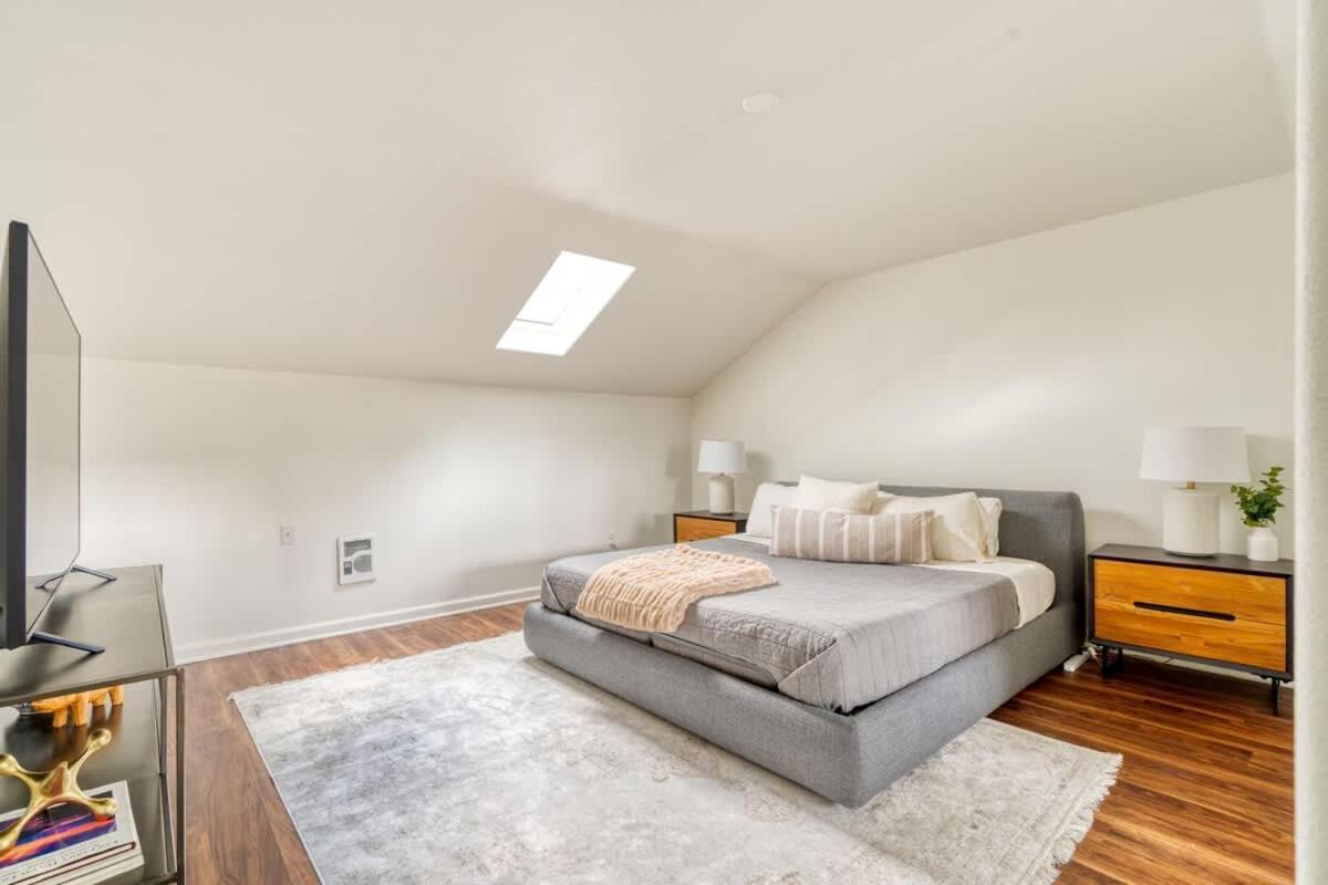 Stay Portland - Perfect Portland Farmhouse Loft - Breweries & Bars エクステリア 写真